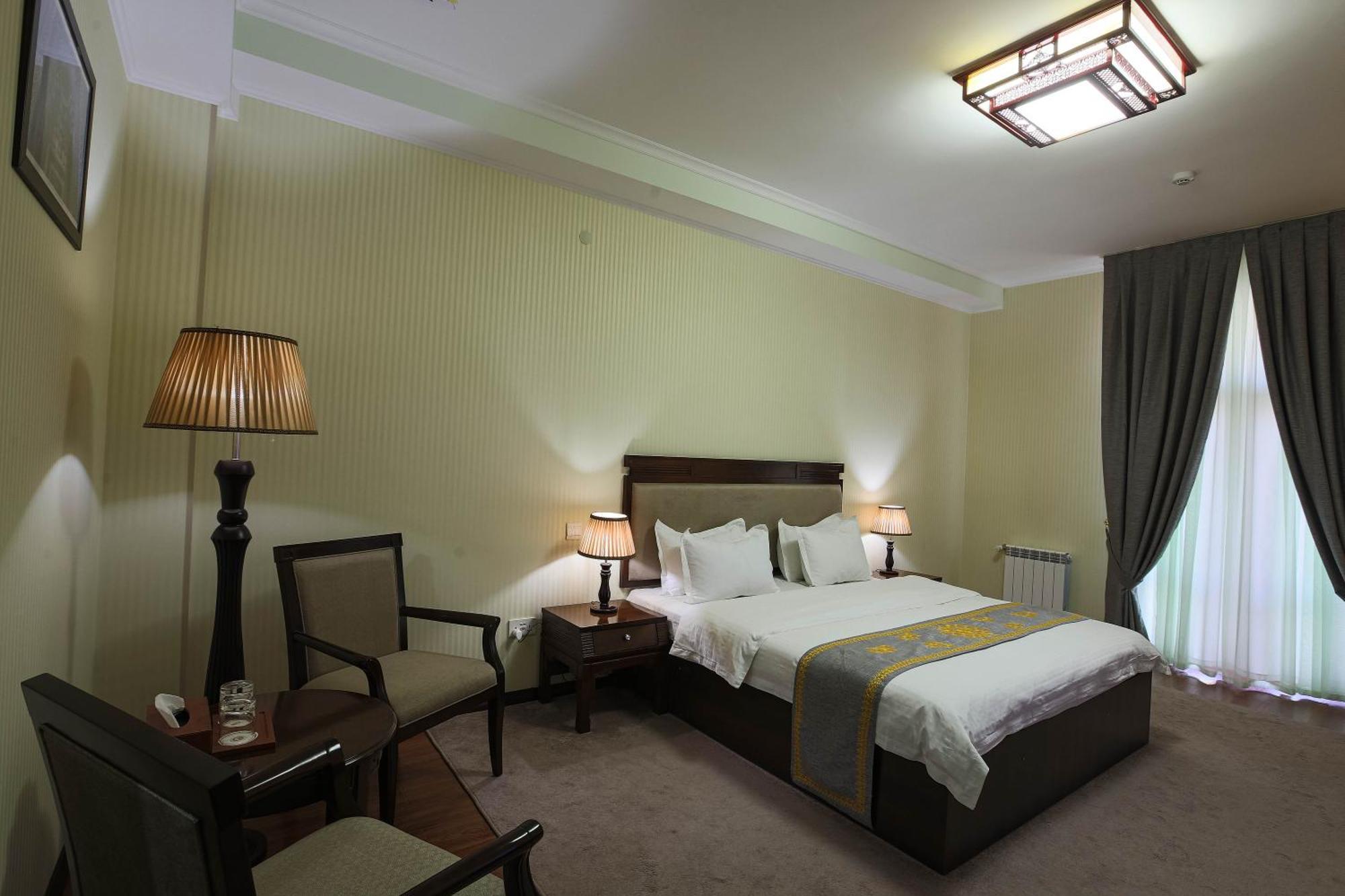 Hotel Zargaron Plaza Buchara Exterior foto